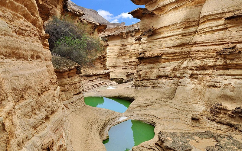 تنگه چاهکوه جزیره قشم